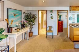 Comfortable Condo with Peek A Boo Ocean Views and Immediate Beach Access