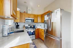Waterfront home with private hot tub free WiFi firepit and shared dock