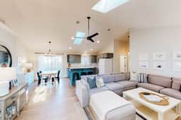 Family Friendly Beach Home with High Speed WiFi Gas Fireplace and Washer Dryer