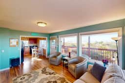 Family Friendly Oceanfront Condo with Free WiiFi Ocean Views and Easy Beach Access