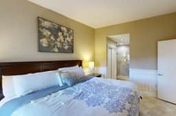 Gorgeous oceanfront condo with great views and beach access