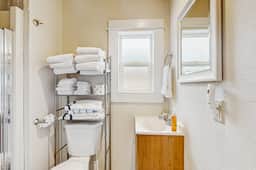 Dog Friendly Coastal Cottage Minutes from Downtown and One Block to Beach