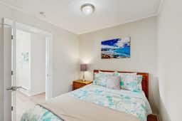Charming Dog Friendly Home Close to Shops and Restaurants Minutes to Beach