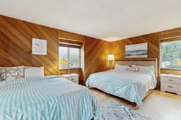 Oceanfront home with great views high speed WiFi and direct beach access