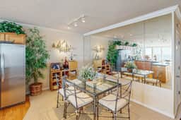 Luxury Waterfront Condo with Shared Hot Tub Pool and Ocean Views