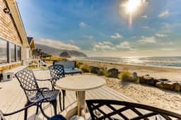 Beachfront home with ocean view hot tub and wood burning fireplace dog friendly