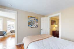 Enormous Renovated Home with Ocean Views and Easy Beach Access Dogs OK