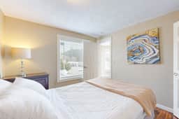 Enormous Renovated Home with Ocean Views and Easy Beach Access Dogs OK