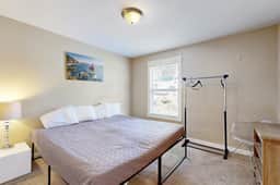 Modern Condo with Peekaboo Ocean Views Nearby Beach Access Dogs OK