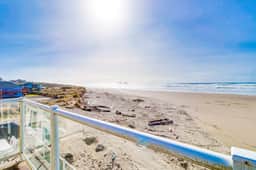 Oceanfront Home with Private Hot Tub and Amazing Beach Views Dogs Welcome