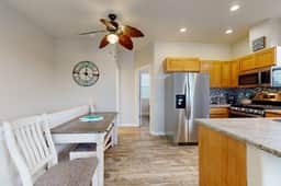 Lakefront townhome with electric grill firepit ping pong table and shared dock