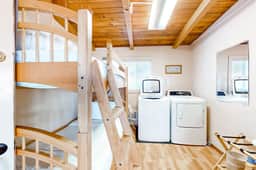 Oceanfront dog friendly home with washer dryer and fireplace