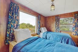 McKinnon's beach house oceanfront with beach views deck patio and fireplace dog friendly