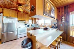 Rustic chic treasure with deck grill wood stove outdoor shower dogs ok