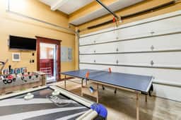 Oceanfront Villa with WiFi Private Hot Tub Balconies Beach Access and Game Room