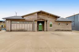 Gorgeous oceanfront home with incredible views of Haystack Rock dog friendly