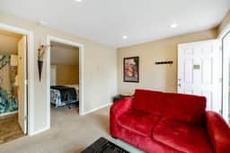Dog Friendly Cabin near the Beach with Deck Gas Fireplace Kitchenette Free WiFi
