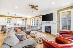Coastal Oasis Near the Beach and Town with Private Hot Tub Fast WiFi and Ocean Views