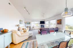 Comfy beach home with ocean views free WiFi private washer dryer and deck