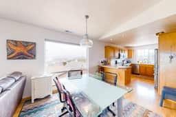 Comfy beach home with ocean views free WiFi private washer dryer and deck