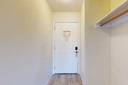 Lower Level Studio with Ocean Views and Easy Beach Access Dog Friendly
