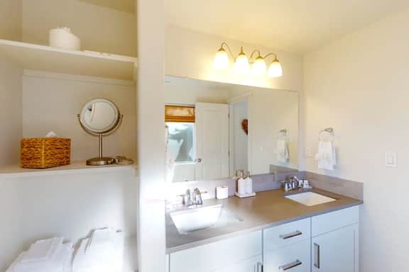 Dog friendly home near the ocean with private patio fireplace and central AC