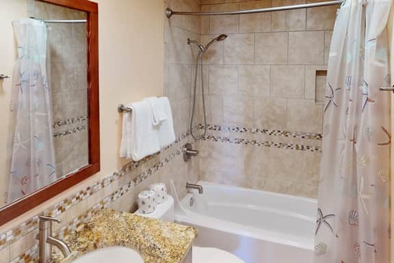 Beautiful ocean front condo with stunning views WiFi steps to beach