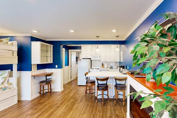 Modern and Colorful Condo Right Next to Beach
