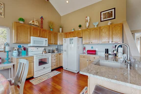 Family friendly ocean view home with spacious deck walk to beach books and games