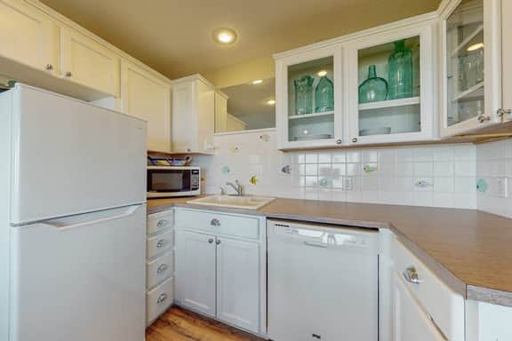Pet-Friendly,Oceanfront Escape with Multi-Level Decks