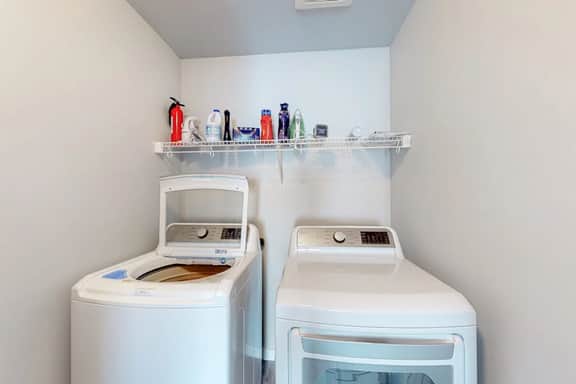 4BR home steps from the beach with private hot tub fireplace and firepit