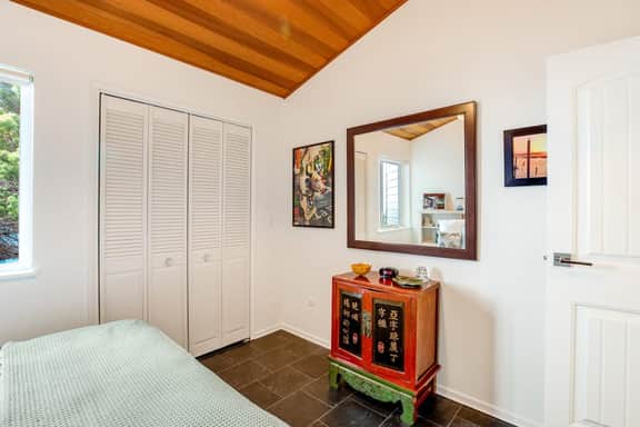 Ocean view home with a deck gas grill free WiFi and washer dryer