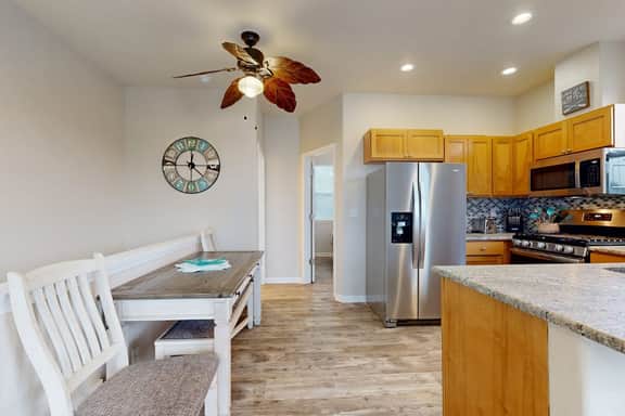 Lakefront townhome with electric grill firepit ping pong table and shared dock