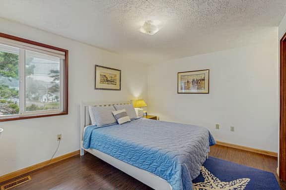 Dog friendly home with oceanfront location and fireplace walk to the beach