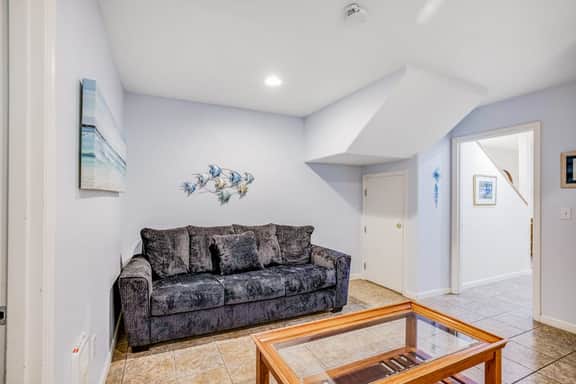 Just Across Street from Beach Ocean Views and Bright Interior Dog friendly