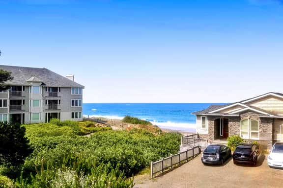 Unique and spacious home with private hot tub game room and great ocean views