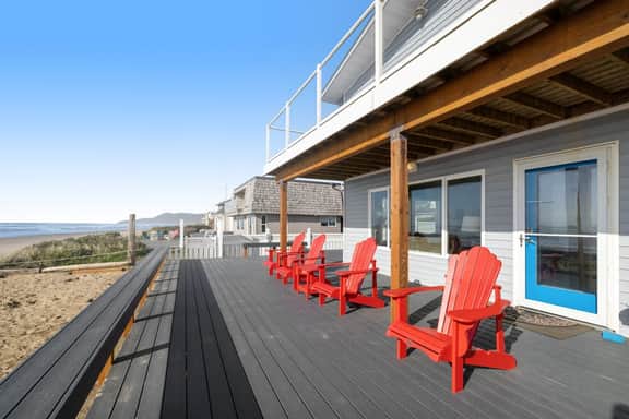 Dog friendly waterfront rental just steps from the beach and restaurants