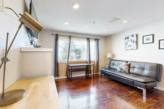 Dog Friendly Condo with Stunning Ocean Views and Easy Beach Access