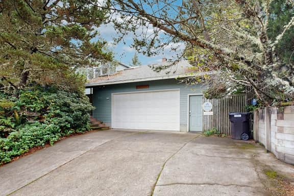 Beautiful Home Above Maxwell Point with Huge Balcony and Stunning Ocean Views