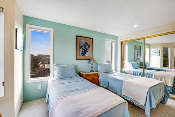 Oceanfront Home with Incredible Views Patio Deck and WiFi Steps to the Beach