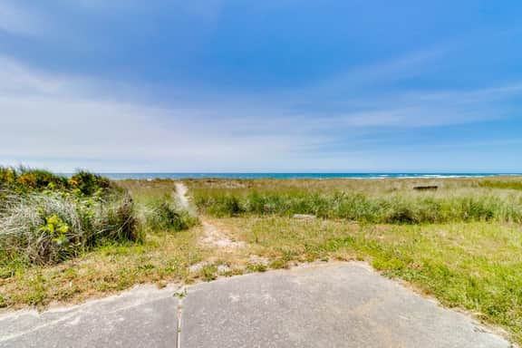 Updated Oceanfront Home with Lovely Pacific Views and Pool Table