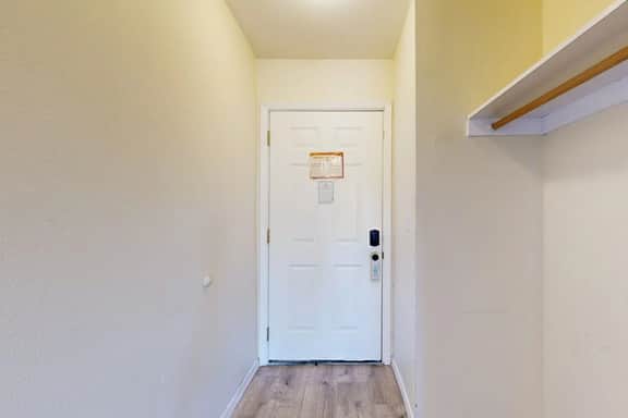 Lower Level Studio with Ocean Views and Easy Beach Access Dog Friendly