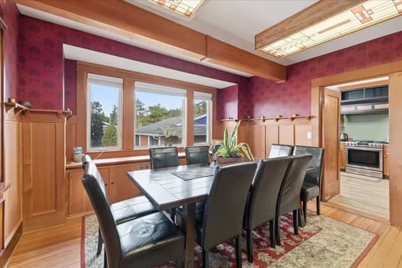 A Craftsman style gem, hot tub, close to ocean