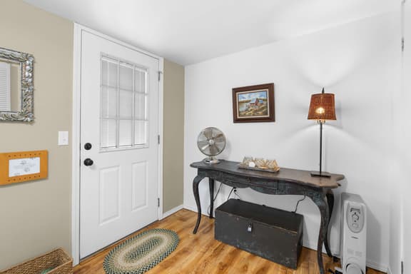 Historic Rockaway Cottage Near 7 Miles of Beach