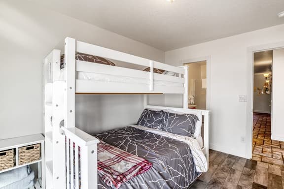 Waterfront dog friendly home a few steps from the beach with hot tub