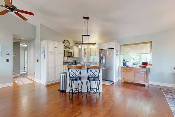 Spacious home with Ocean Views game room office deck patio and grill dogs ok
