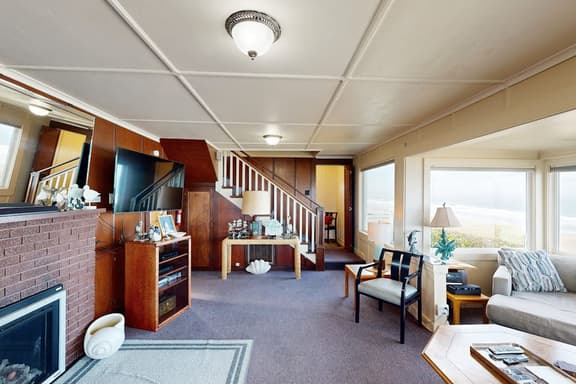 Oceanfront Escape | Million-Dollar Views, Family & Dog Friendly