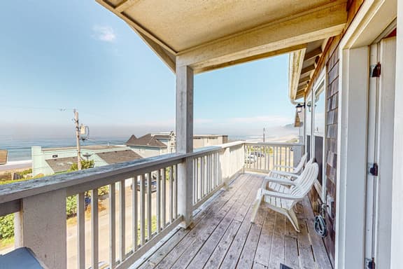 Gorgeous ocean view home with hot tub game room steps to beach